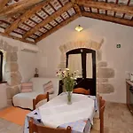 Σπίτι διακοπών House Nadija *