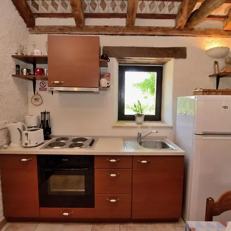 House Nadija Ferienhaus Moscenice
